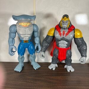 Lot Of 2 DC Comics Action Figures Gorilla Grodd And King Shark Some Wear Joints